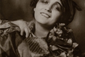 Pola Negri, fot. A. Binder, źródło: Fototeka FN
