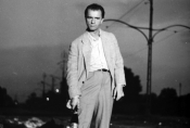 Edward Dziewoński w filmie „Eroica" w reż. Andrzeja Munka, 1957 r., fot. Wiesław Zdort, źródło: Fototeka FN