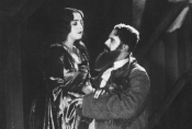 Maria Gorczyńska i Jerzy Leszczyński w filmie „Mogiła nieznanego żołnierza" w reż. Ryszarda Ordyńskiego, 1927 r., źródło: Fototeka FN