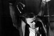 Marian Opania w filmie „Palec boży" w reż. Antoniego Krauzego, 1972 r., fot. Roman Sumik, źródło: Fototeka FN