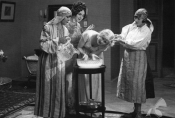 Helena Sulima i Zofia Zajączkowska w filmie "Pan Tadeusz" w reż. Ryszarda Ordyńskiego, 1928 r., źródło: Fototeka FN