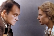 Adam Ferency i Krystyna Janda w filmie „Przesłuchanie" w reż. Ryszarda Bugajskiego, 1982 r., fot. Renata Pajchel, źródło: Fototeka FN
