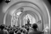 Lidia Korsakówna w filmie „Przygoda na Mariensztacie" w reż. Leonarda Buczkowskiego, 1953 r., fot. Dymitr Sprudin, źródło: Fototeka FN