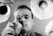 Jerzy Skolimowski w filmie „Rysopis" w reż. Jerzego Skolimowskiego, 1964 r., źródło: Fototeka FN