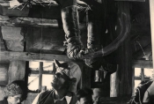 Fotos z filmu "Wielka droga" w reż. Michała Waszyńskiego, 1946 r., fot. F. Maliniak, źródło: Fototeka FN