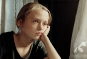 Karolina Ostrożna w filmie „Wrony" w reż. Doroty Kędzierzawskiej, 1994 r., fot. Arthur Reinhart, źródło: Fototeka FN