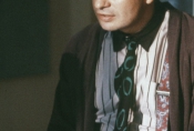 Krzysztof Globisz w filmie "Wszystko, co najważniejsze" w reż. Roberta Glińskiego, 1992 r., fot. Roman Sumik, źródło: Fototeka FN 