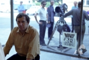 Jan Laskowski na planie filmu „Poszukiwany, poszukiwana", źródło: Fototeka FN